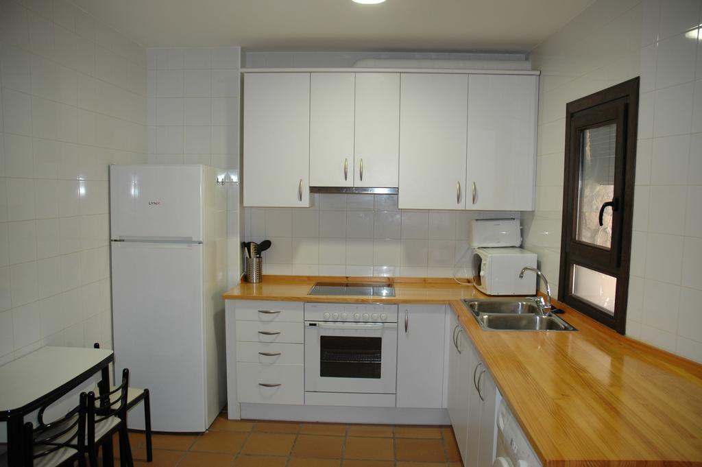 Casa Con Chimenea - Casa Anina Apartment Montsonis ภายนอก รูปภาพ